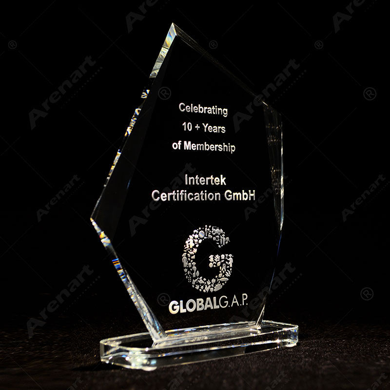 trofeo-sovereign-15-215-cristal-ultraclaro-grabado-personalizado-reconocimiento-lima-arenart.jpg